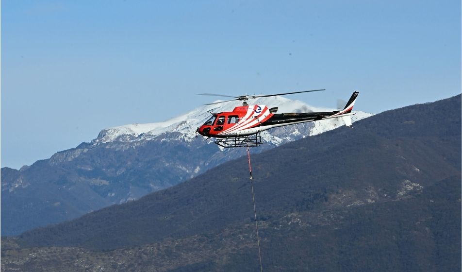 Elicottero in Maddalena